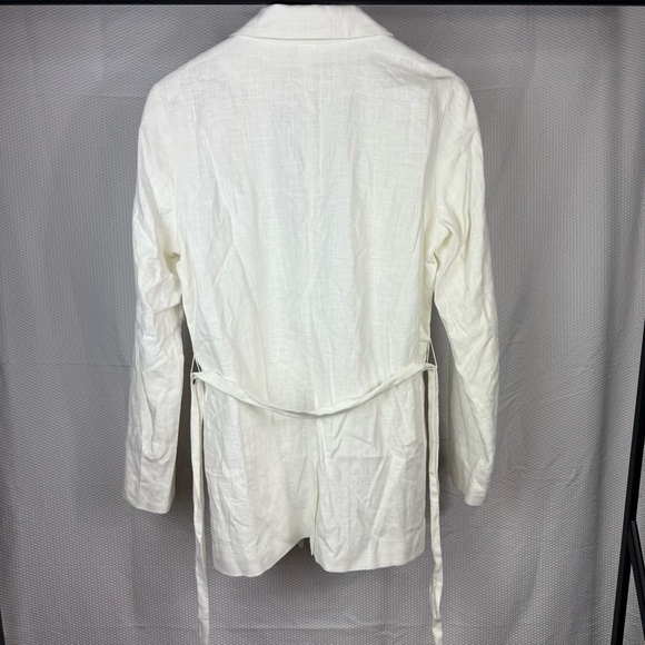NEW✨Chic White Blazer by Nine West Size Medium - Picture 6 of 7